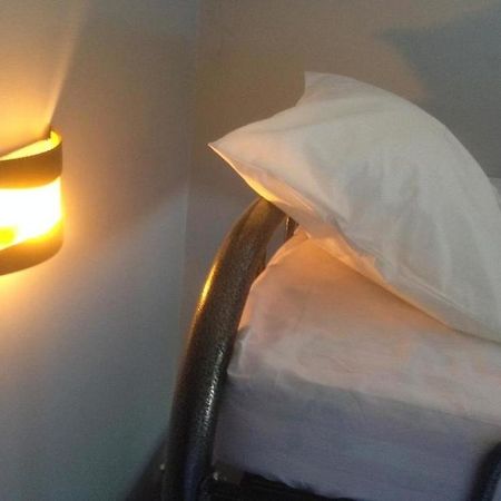 Lux Pillow Hostel Nyaung-U Экстерьер фото