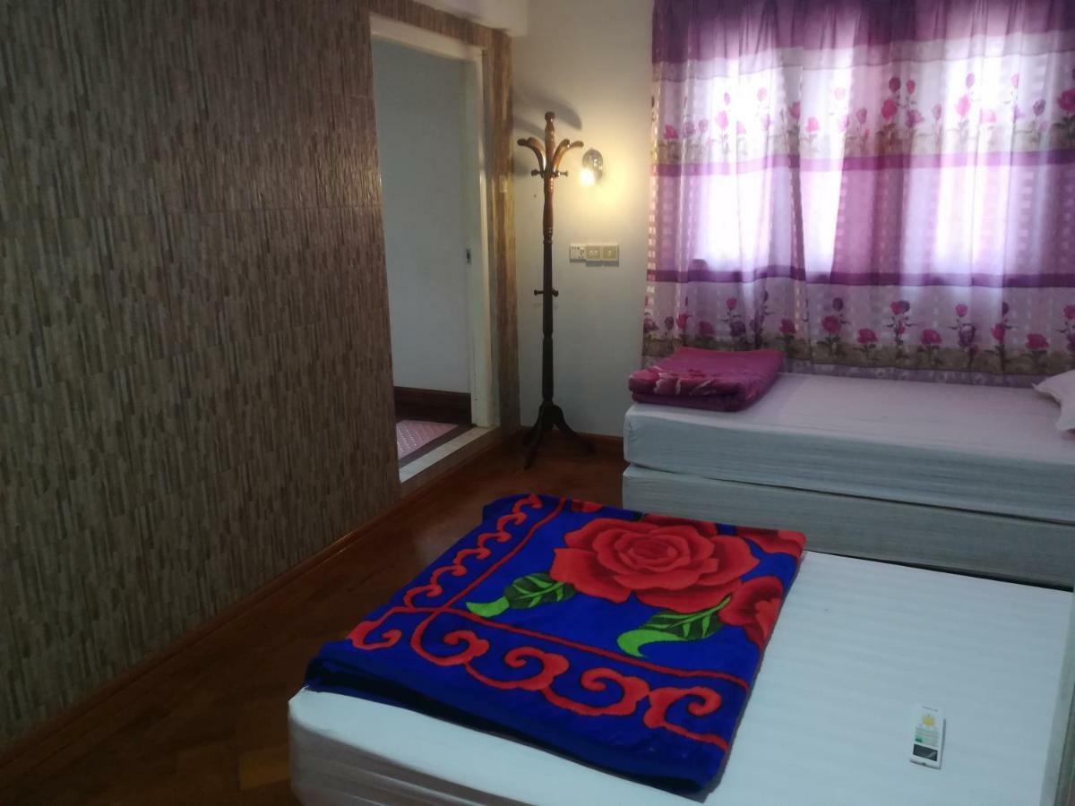 Lux Pillow Hostel Nyaung-U Экстерьер фото